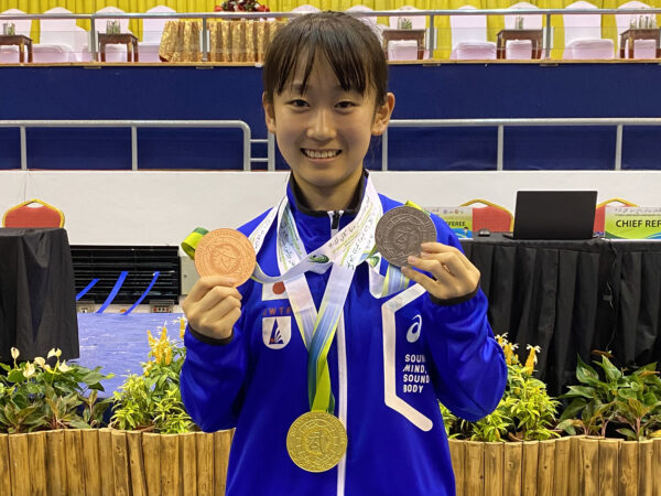 金銀銅のメダルを獲得した今井友里乃選手